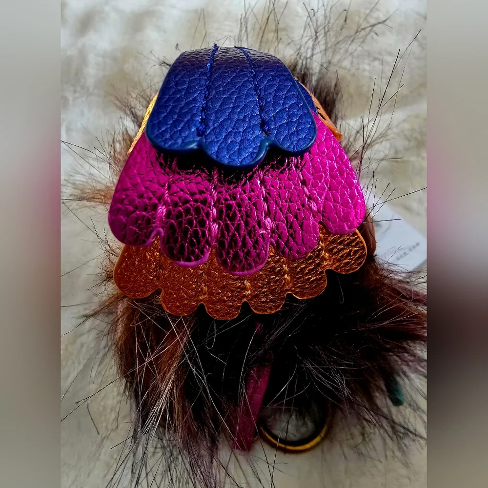 Kurt Geiger Eagle Pom Pom Bag Charm - Picture 5 of 10